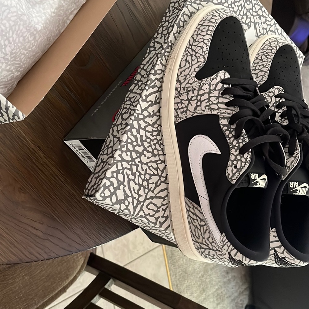 Air Jordan 1 Retro Low OG